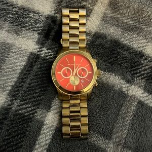 Michael Kors oversized women’s watch. Like new. Just needs battery